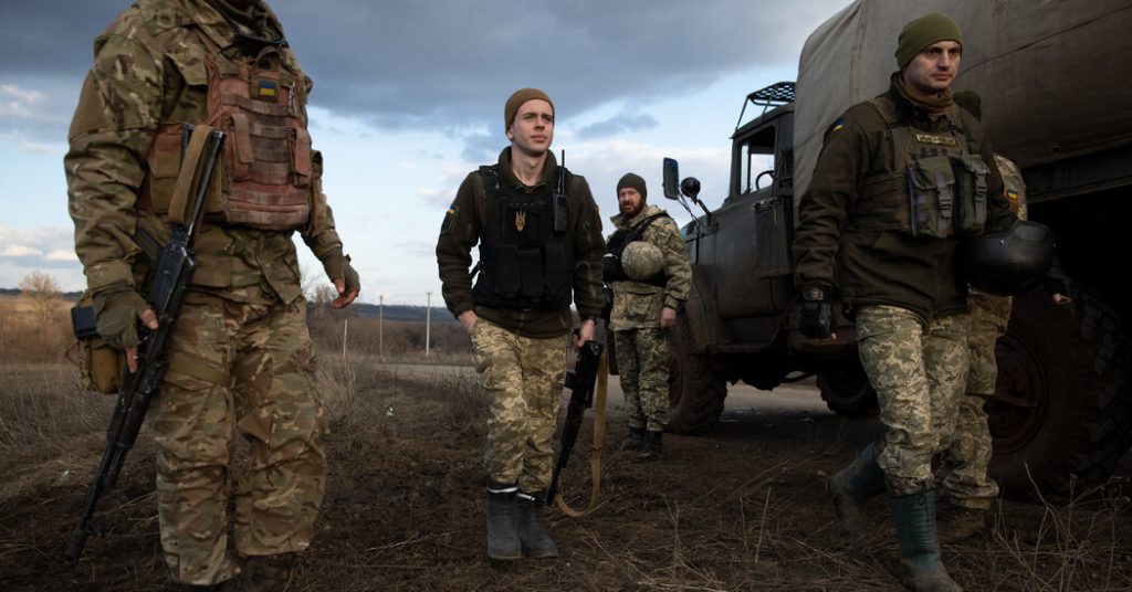 Atualizações ao vivo da Rússia e da Ucrânia: Moscou está ordenando tropas em regiões separatistas