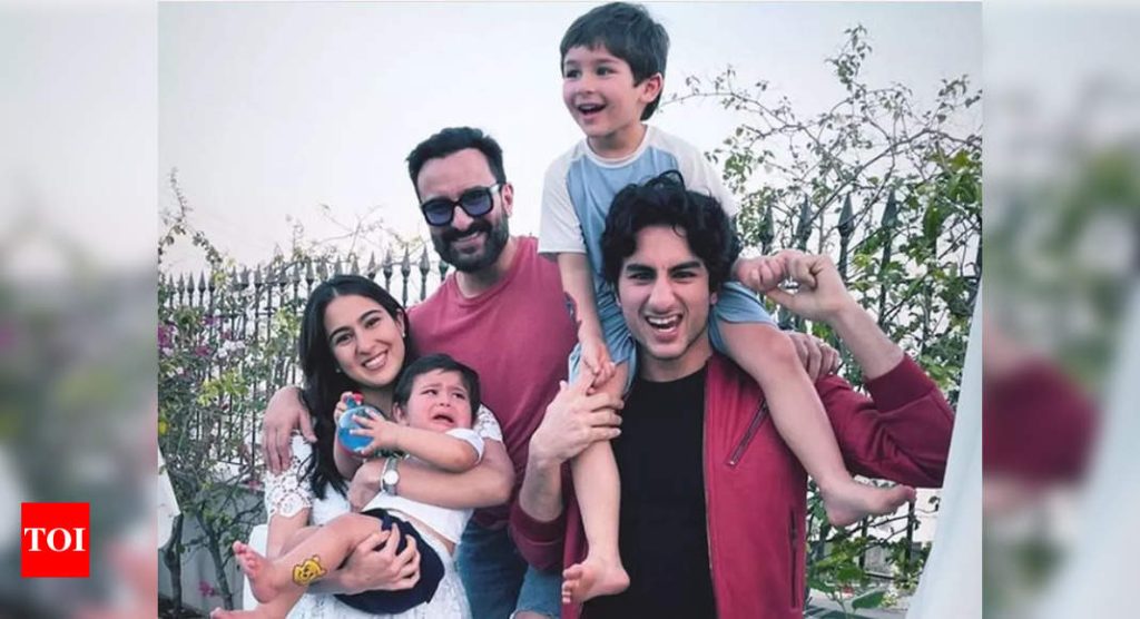 Kareena Kapoor Khan compartilha foto inestimável de Saif Ali Khan com seus quatro filhos Sarah, Ibrahim e Taimur Wajih no primeiro aniversário da criança |  notícias do filme hindi