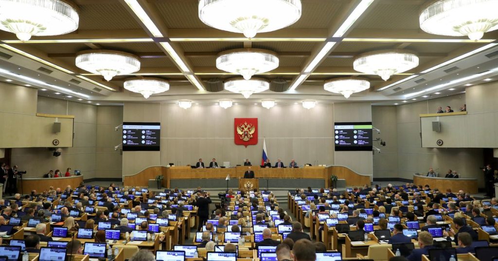 Parlamento russo exige que Putin reconheça regiões separatistas do leste da Ucrânia