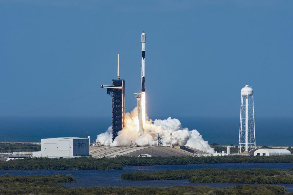 SpaceX lança 50 satélites Starlink, o foguete de pouso de hoje: assista ao vivo