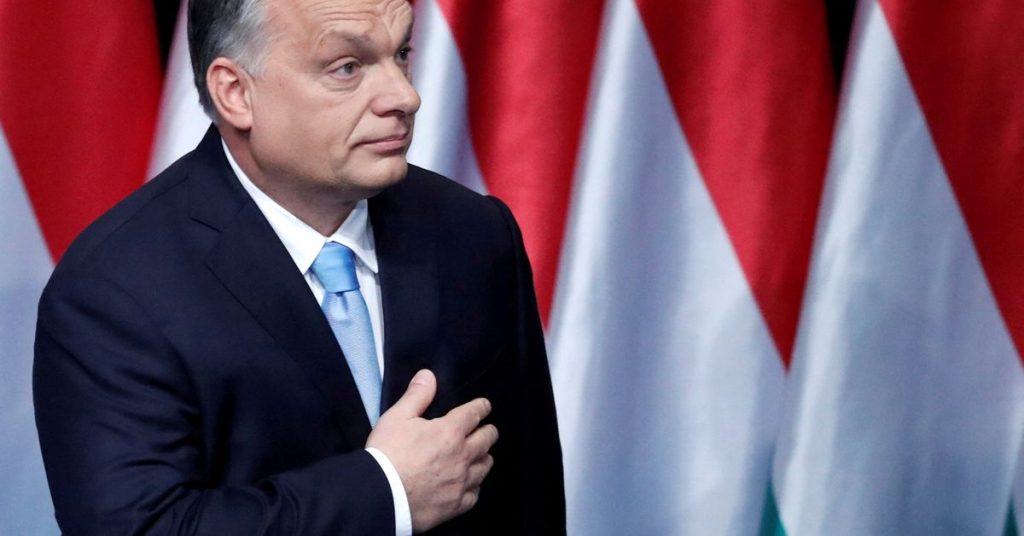 O sonho de Orbán de duas décadas no poder está em jogo na votação húngara