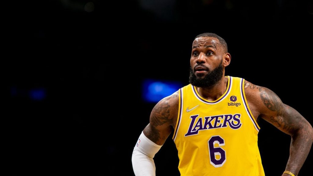 LeBron James na lista de transferências fora de temporada do LA Lakers: 'Não é minha decisão'