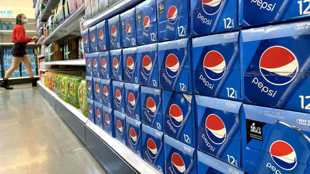 Os lucros da PepsiCo (PEP) para o primeiro trimestre de 2022 superaram as estimativas
