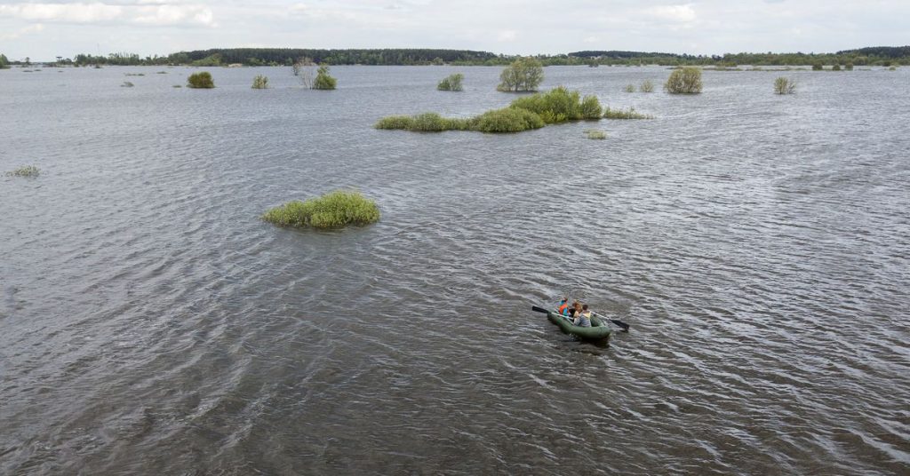 Inundação salva vila ucraniana da ocupação russa