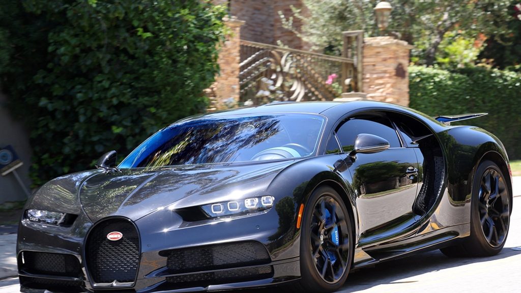 Travis Scott registra um novo Bugatti de luxo por US $ 5,5 milhões
