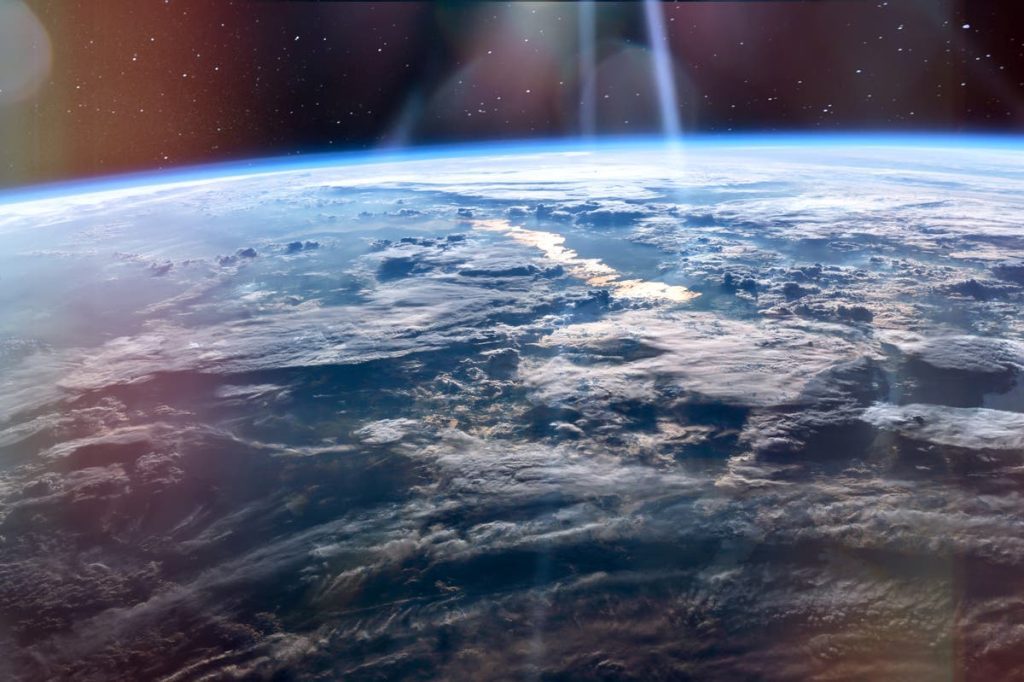 A descoberta de um inesperado "enorme" buraco de ozônio sobre os trópicos