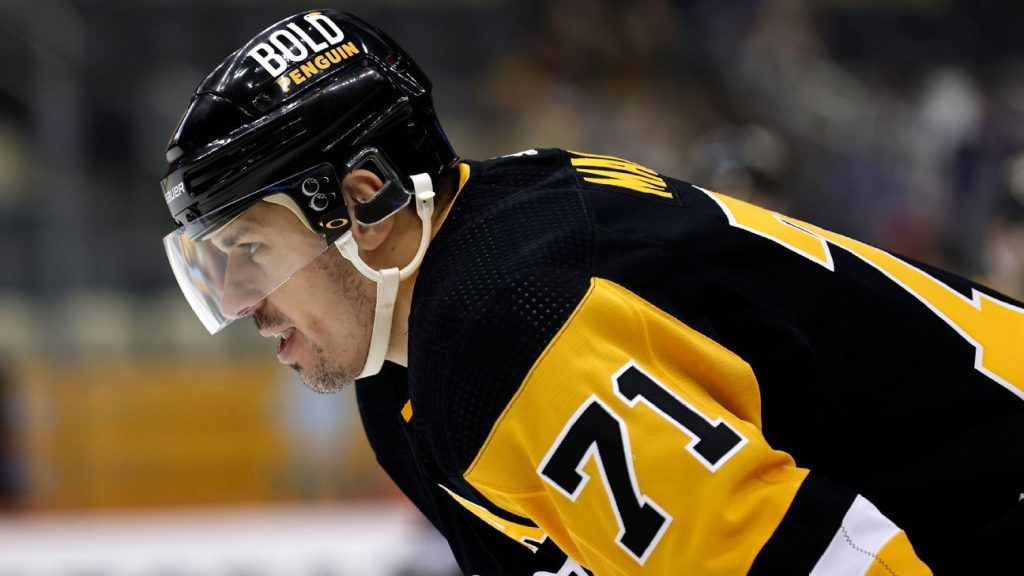 Longtime Center Pittsburgh Penguins Evgeny Malkin testará agência gratuita da NHL na carreira primeiro, diz fonte