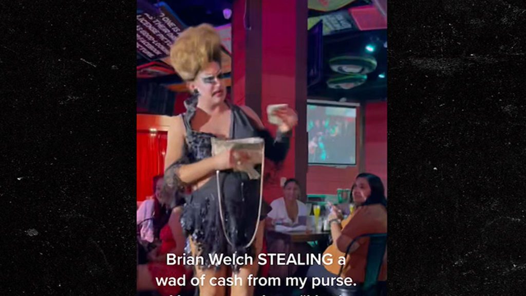 Atriz de 'RuPaul's Drag Race' nega ter roubado dinheiro de um convidado de Las Vegas
