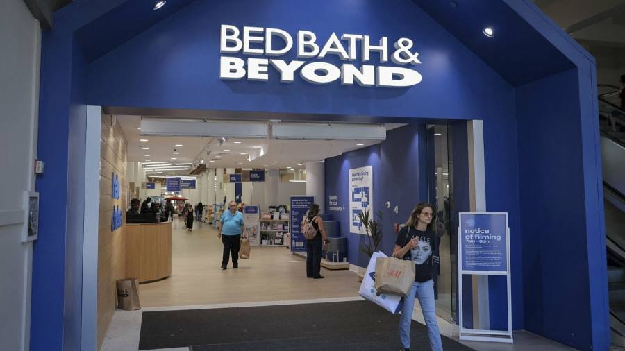 Estudante universitário ganha US$ 110 milhões em ações da Bed Bath & Beyond