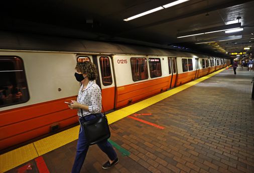 MBTA disse que está considerando fechar a linha laranja por 30 dias para manutenção