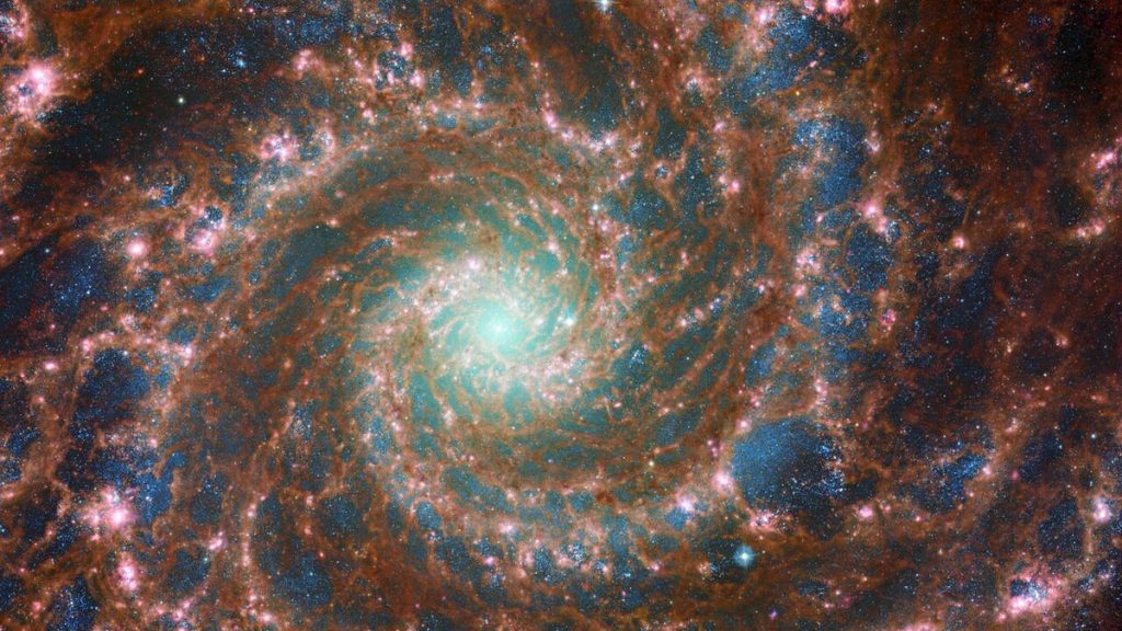 Telescópio Webb captura a beleza leve da galáxia fantasma