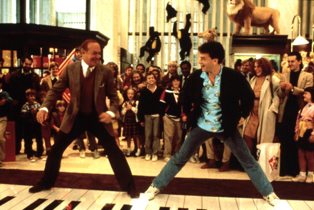 Robert Loggia e Tom Hanks no filme de 1988, "grande"