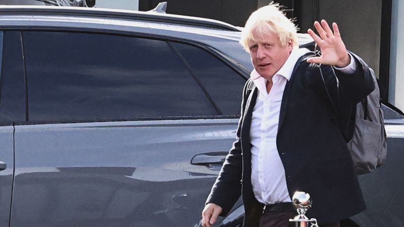 Boris Johnson está tentando ganhar apoio para uma oferta de retorno, enquanto Sunak entra na corrida para ser o próximo primeiro-ministro da Grã-Bretanha