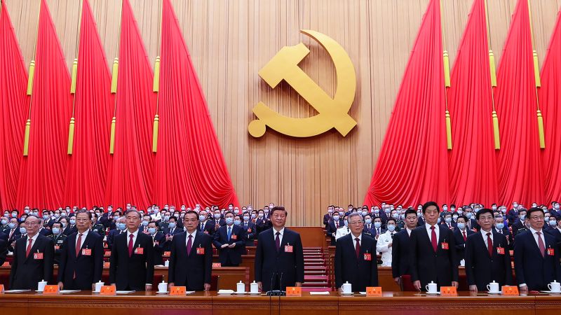 Congresso do Partido Chinês: Líderes seniores revelam Xi Jinping tomando o poder para um terceiro mandato