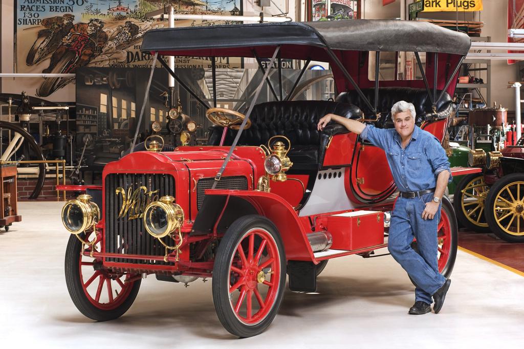 Jay Leno sofreu queimaduras de terceiro grau em um incêndio em um carro