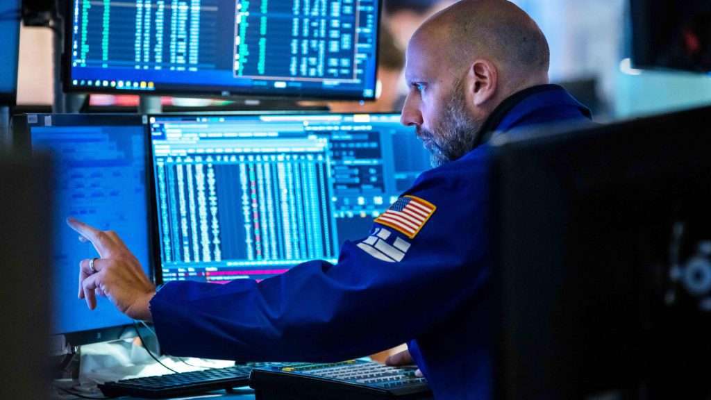 O S&P 500 está sendo negociado estável enquanto Wall Street luta para se recuperar da liquidação de segunda-feira